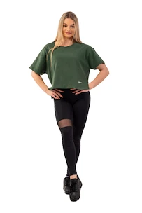 Damen T-Shirt Nebbia  Organic Cotton Loose Fit “The Minimalist” Crop Top 417 dark green M/L